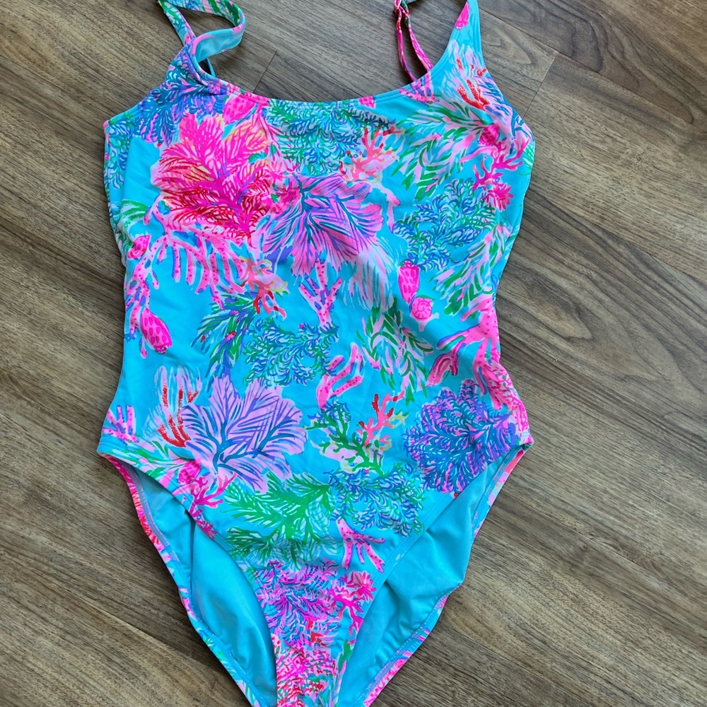 Women’s Lilly Pulitzer One Piece Blue and Pink Swimsuit
